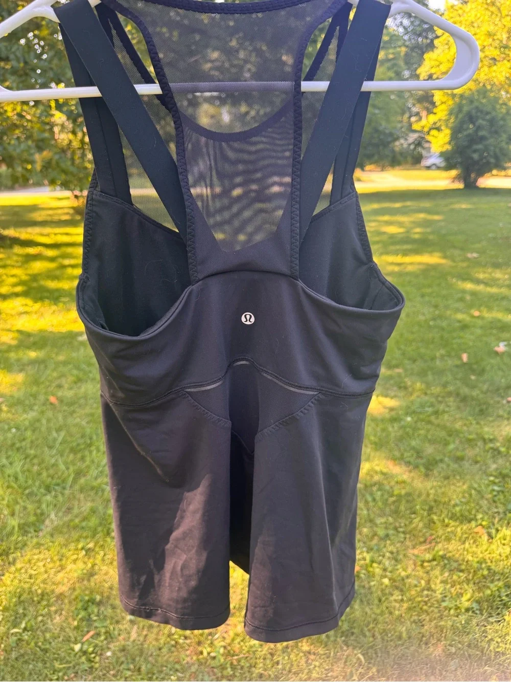 Lululemon Running In The City Tank Black Size 6